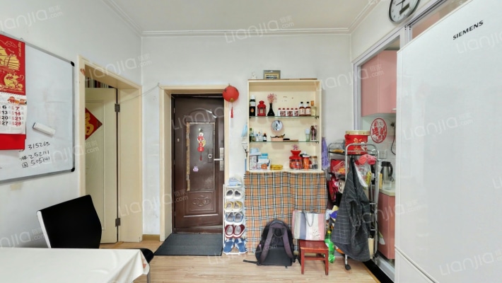 香江路19号二手房实景图