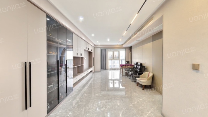 中国铁建江语城二手房实景图