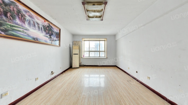 金桥丽日新居二手房实景图