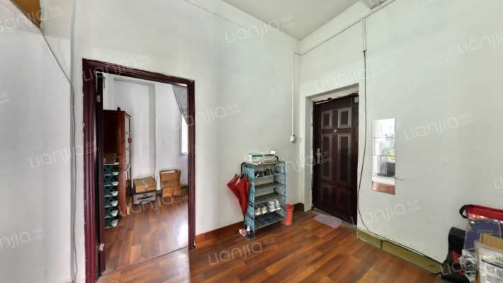 津泰路118号二手房实景图