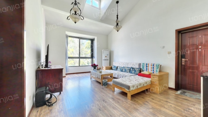 雅乐苑二手房实景图