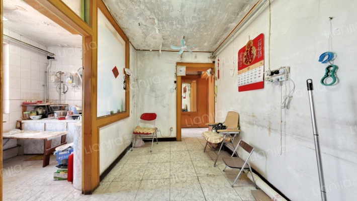 左家庄南里二手房实景图