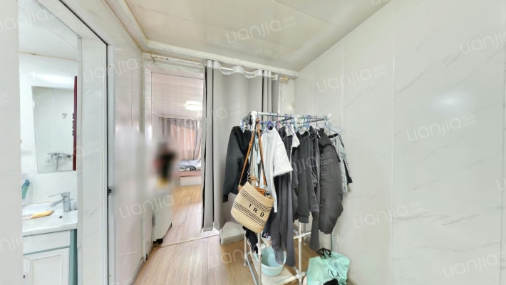 新艺路二手房实景图