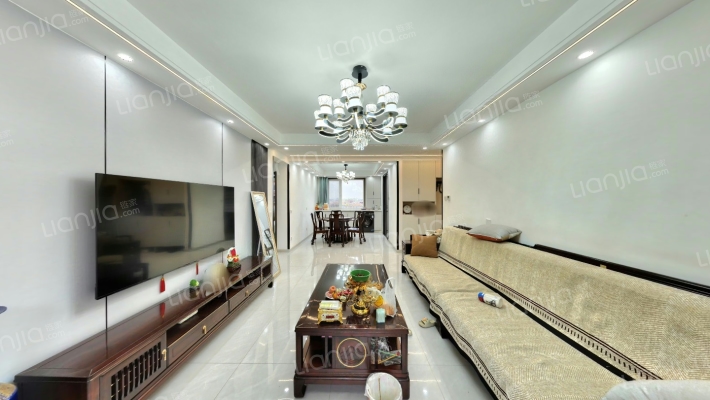 港福新苑二手房实景图