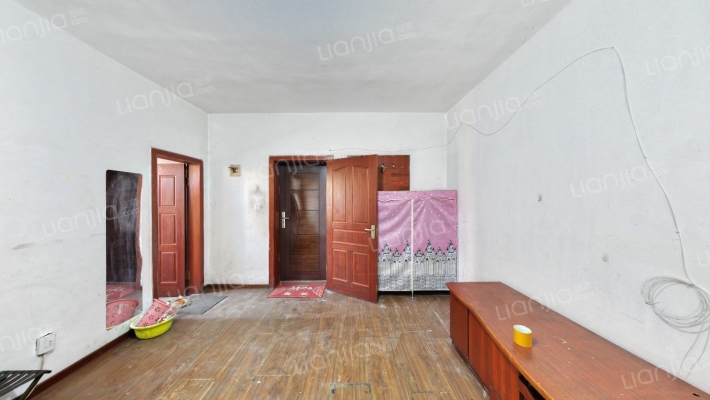 开发区管委小区二手房实景图