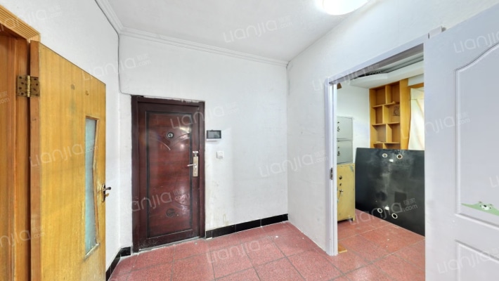 鸭子桥南里二手房实景图