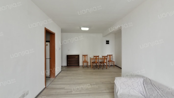 访梅中园二手房实景图