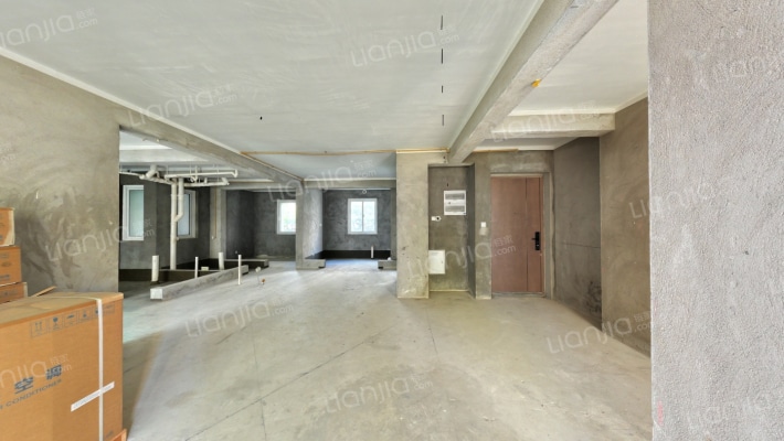 天安盛世臻境花苑二手房实景图