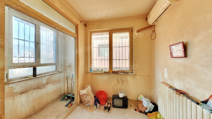 高家园东街1号院二手房实景图