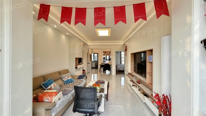 七里晴川二期二手房实景图