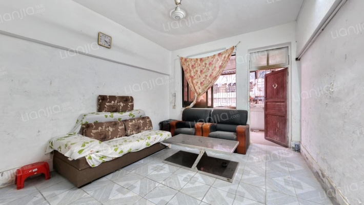 市政园林宿舍二手房实景图