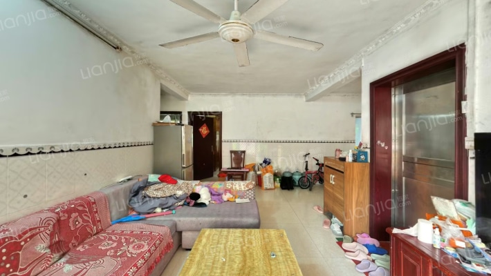 月堂二街东3号二手房实景图