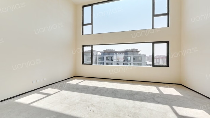 金地山川印二手房实景图