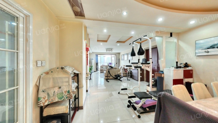 北京华侨城2号院二手房实景图