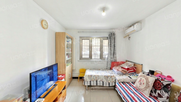 石泉砖厂A6区二手房实景图