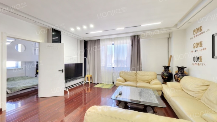 荣耀世纪二手房实景图