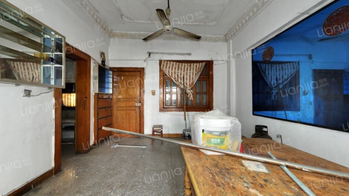 中胜大楼二手房实景图