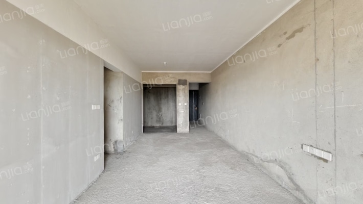 峰泽丽苑二手房实景图