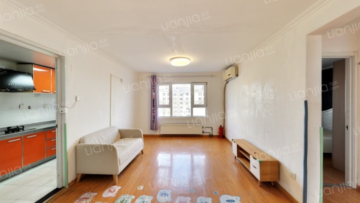 和泓四季二手房实景图