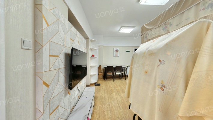 任冬天下二手房实景图