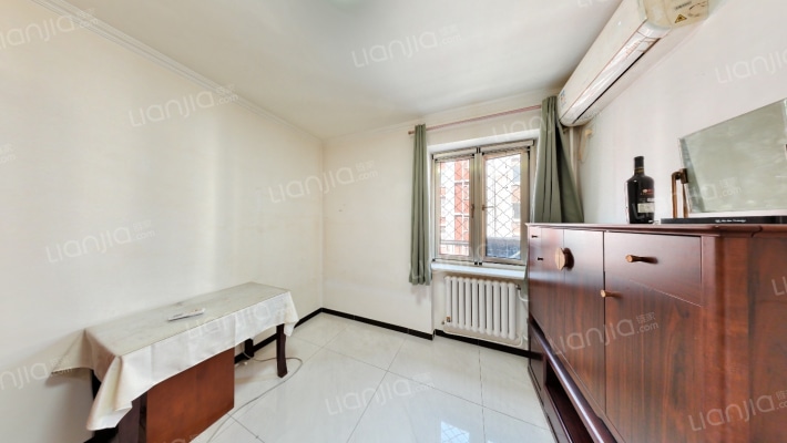 驼房营南里二手房实景图