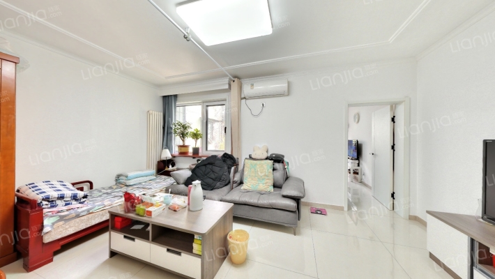 新居里二手房实景图