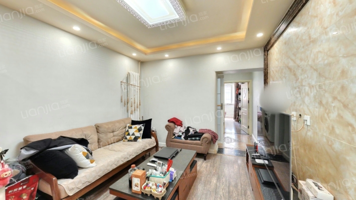 志新北里二手房实景图