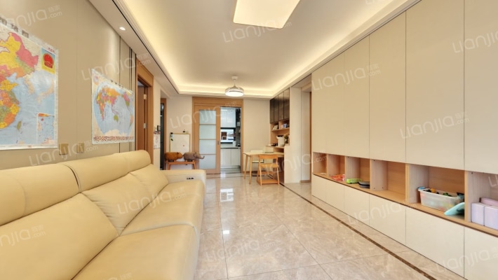 领地玖苑府二手房实景图