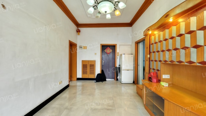 苏圃路119号二手房实景图