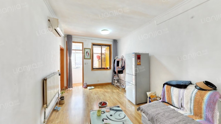 英雄山路100号二手房实景图