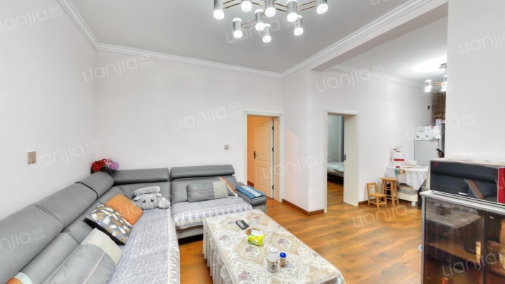 双龙大道144号二手房实景图