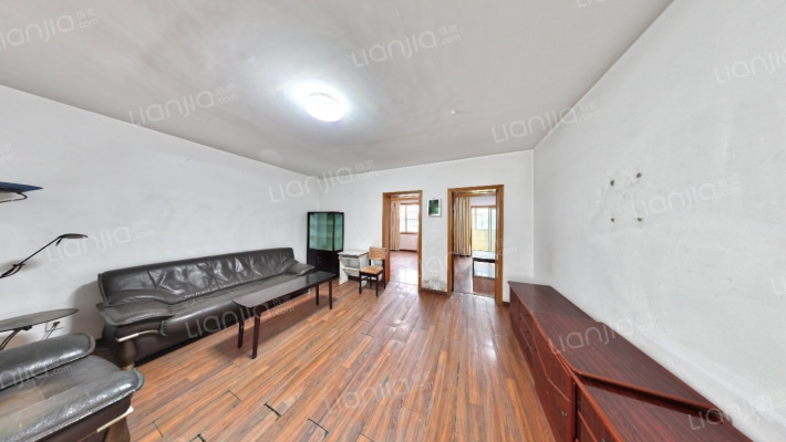 江西客车厂宿舍二手房实景图