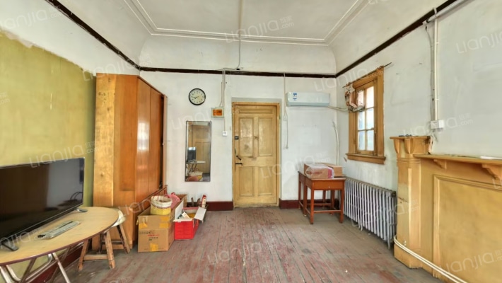 连壁里小区二手房实景图