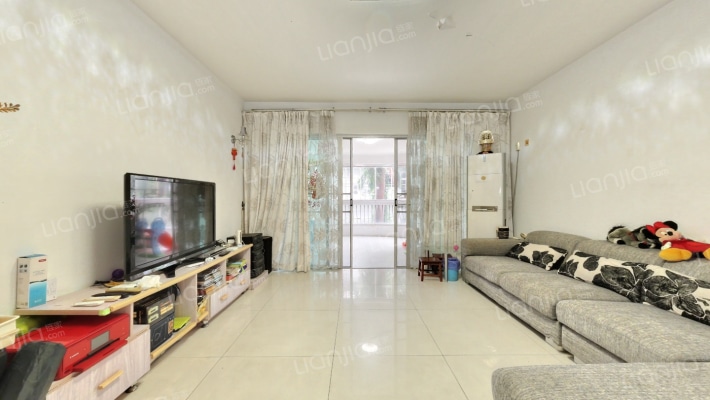 棕榈滩花园二手房实景图