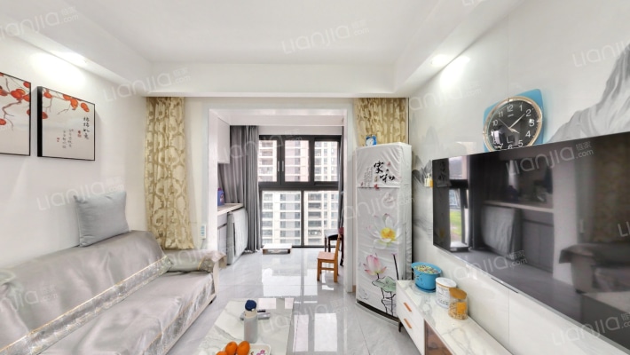 长虹南苑二手房实景图