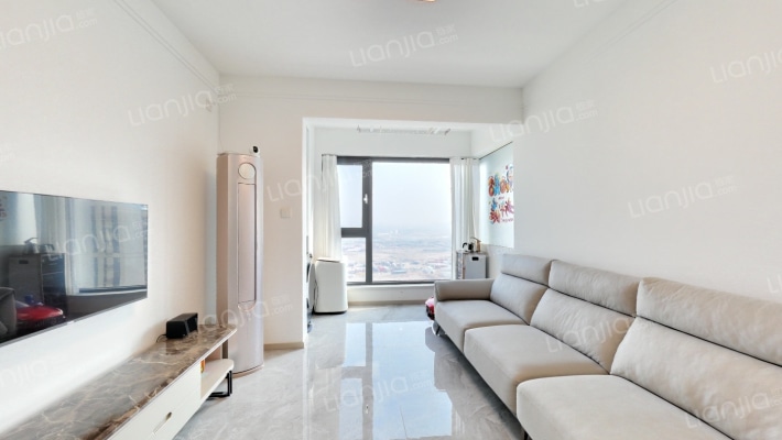 卓越·蔚蓝郡二手房实景图