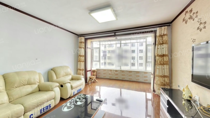 东方新居一区二手房实景图