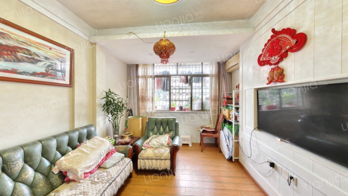 梅华小区二手房实景图