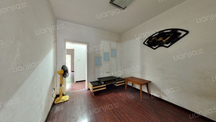 十五中教委宿舍二手房实景图