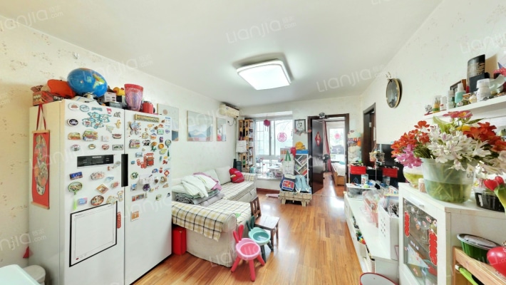 水利新宿舍二手房实景图