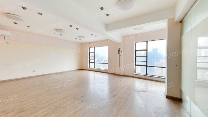 国会大厦二手房实景图