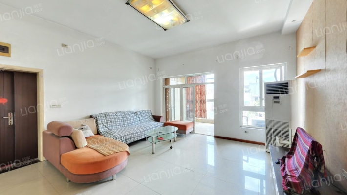 朝阳嘉苑二手房实景图