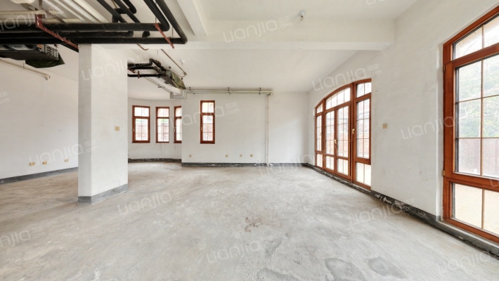 蓝岸丽舍一期二手房实景图