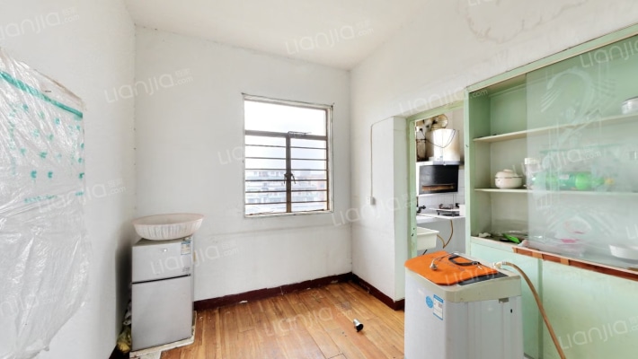 富巷新村南五小区二手房实景图