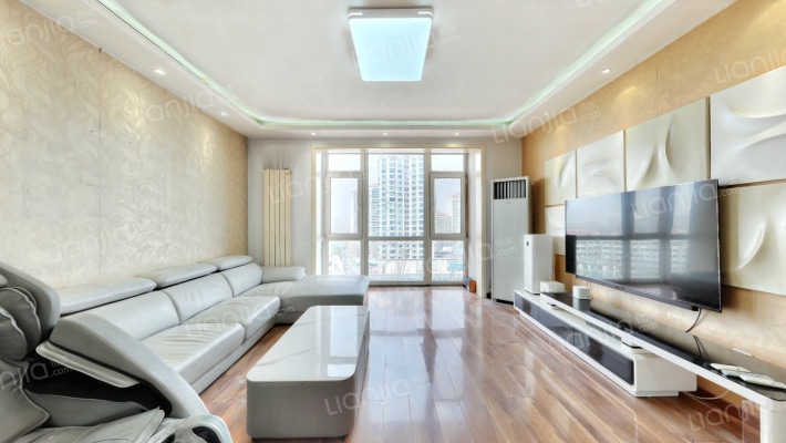 天时名苑二手房实景图