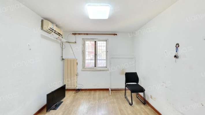 十里堡东里二手房实景图