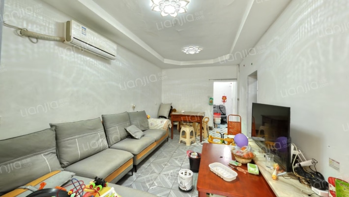 石坪桥横街二手房实景图