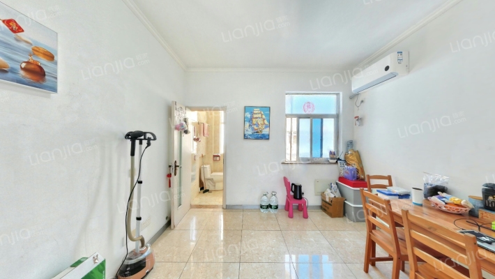 新医路1号二手房实景图