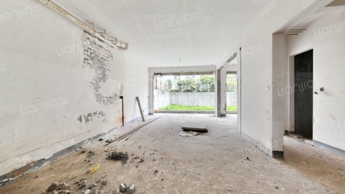 富力十号郦墅二手房实景图