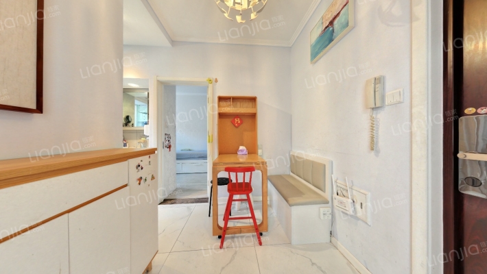 新源西里东街二手房实景图